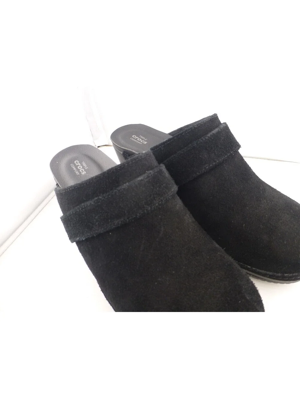 Crocs Triple Comfort Black Suede Clogs Women's Size 7 Slip On Block Heel M13